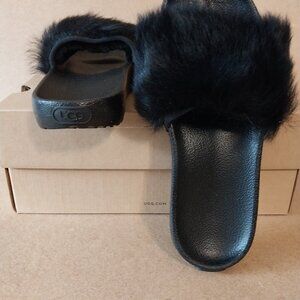 Ugg W Royale 1018875 W/Blk, Treadlight by UGG